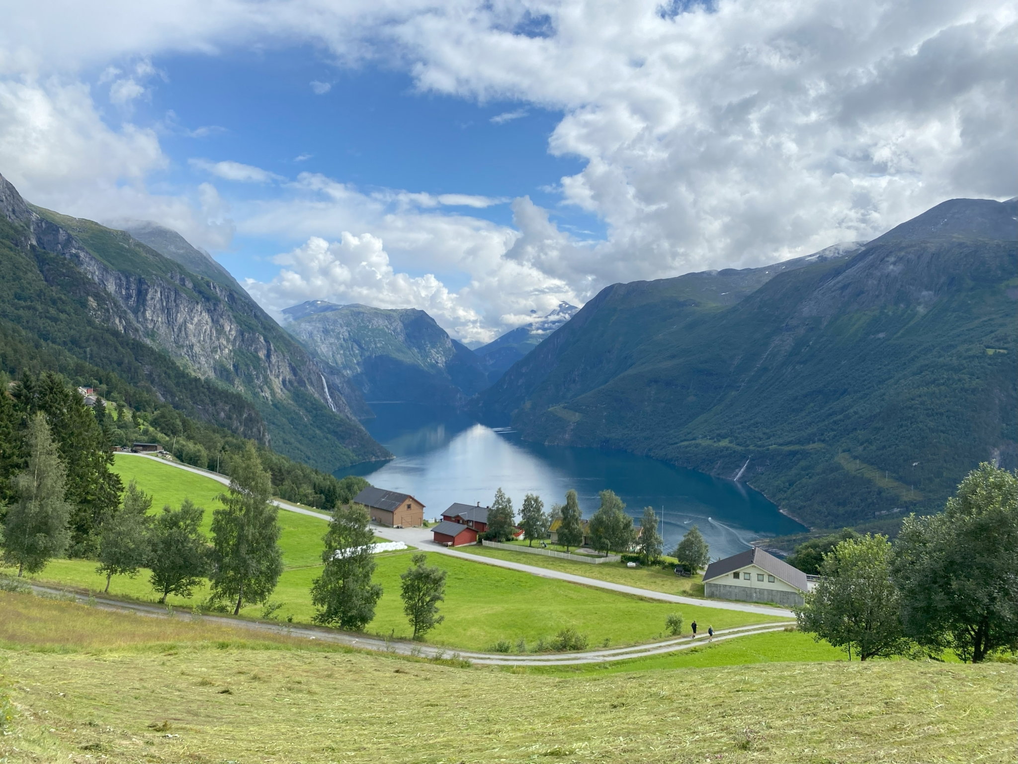 Vandring i Sunnmøre | Reis alene - sammen | Singelreiser – Carpe Diem